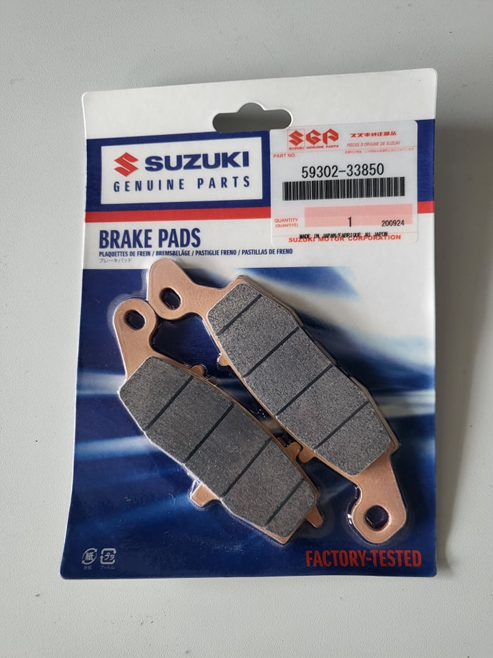 Coppia pastiglie Suzuki