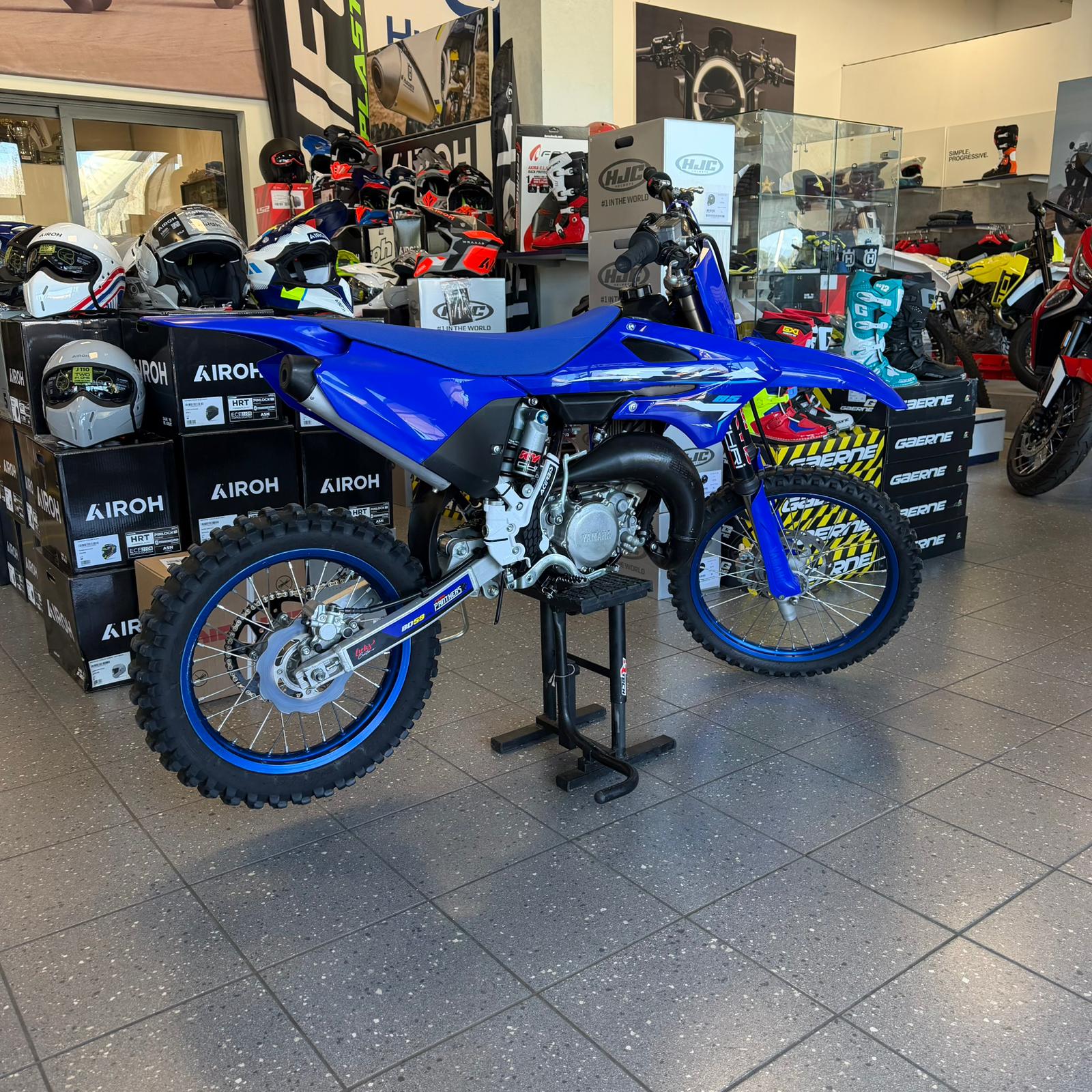 YAMAHA YZ 85