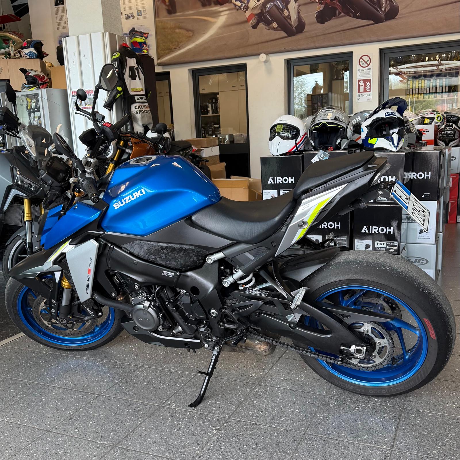 SUZUKI GSX-S 1000
