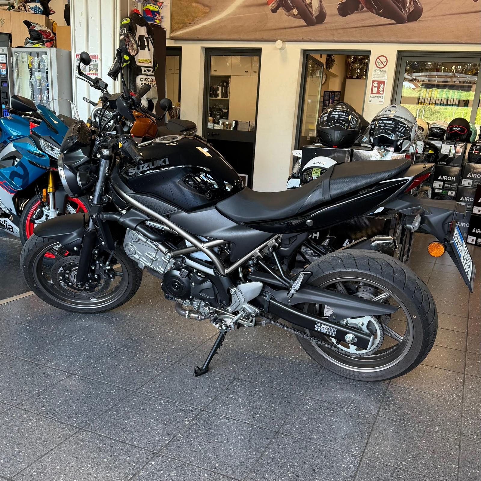 SUZUKI SV 650