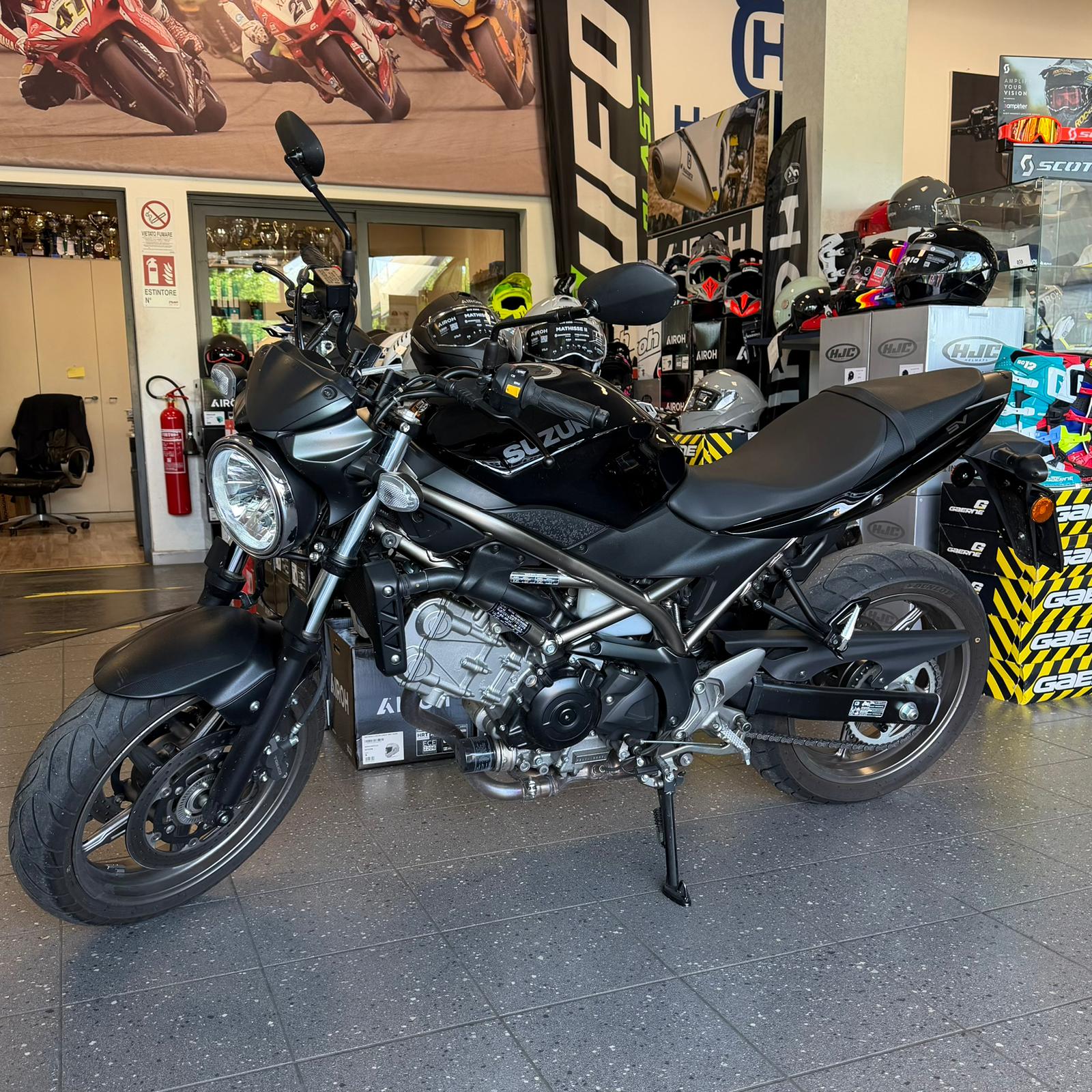 SUZUKI SV 650