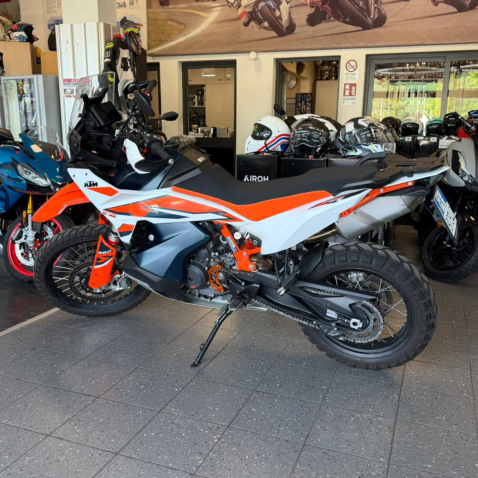 KTM 890 ADVENTURE R
