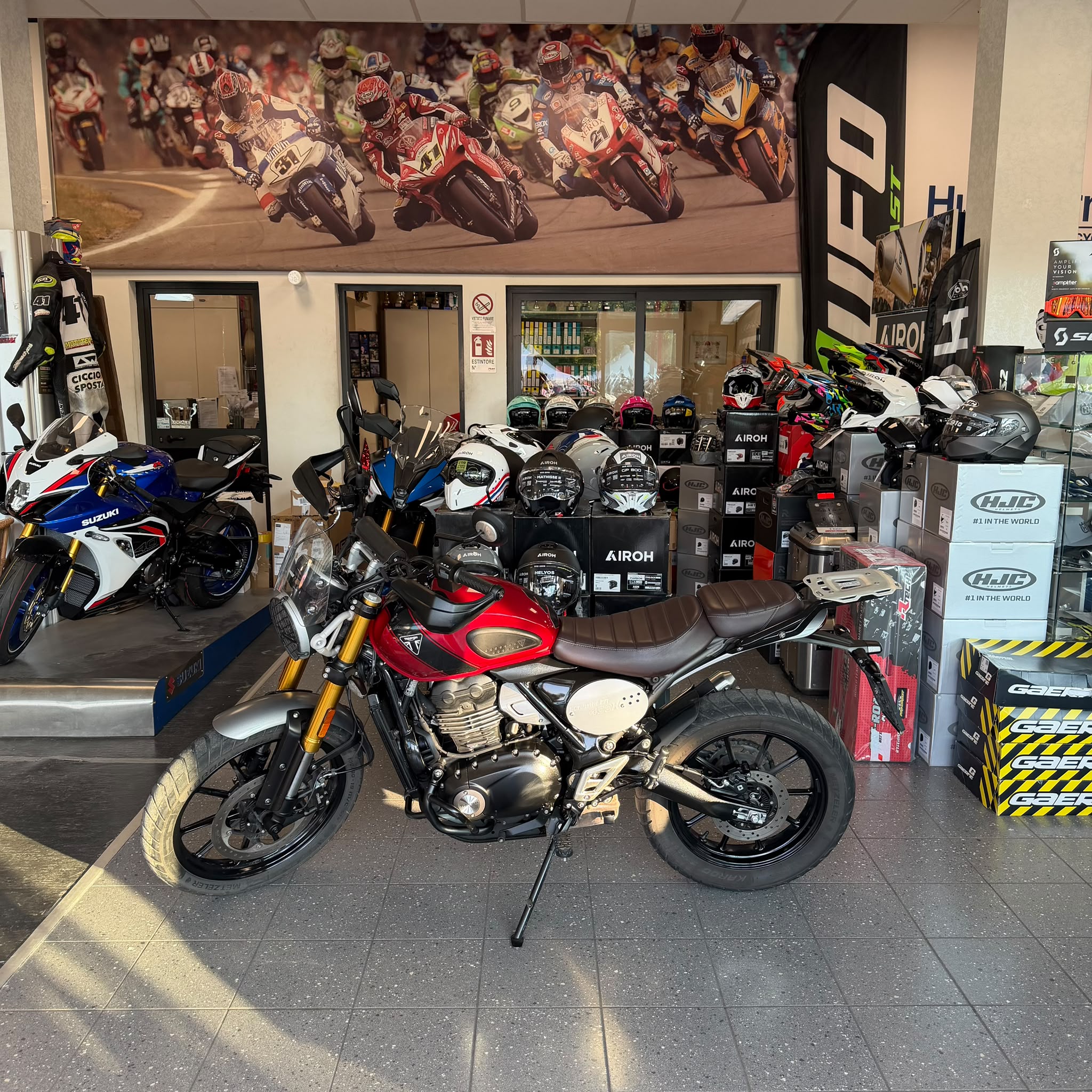 TRIUMPH SCRAMBLER 400 X