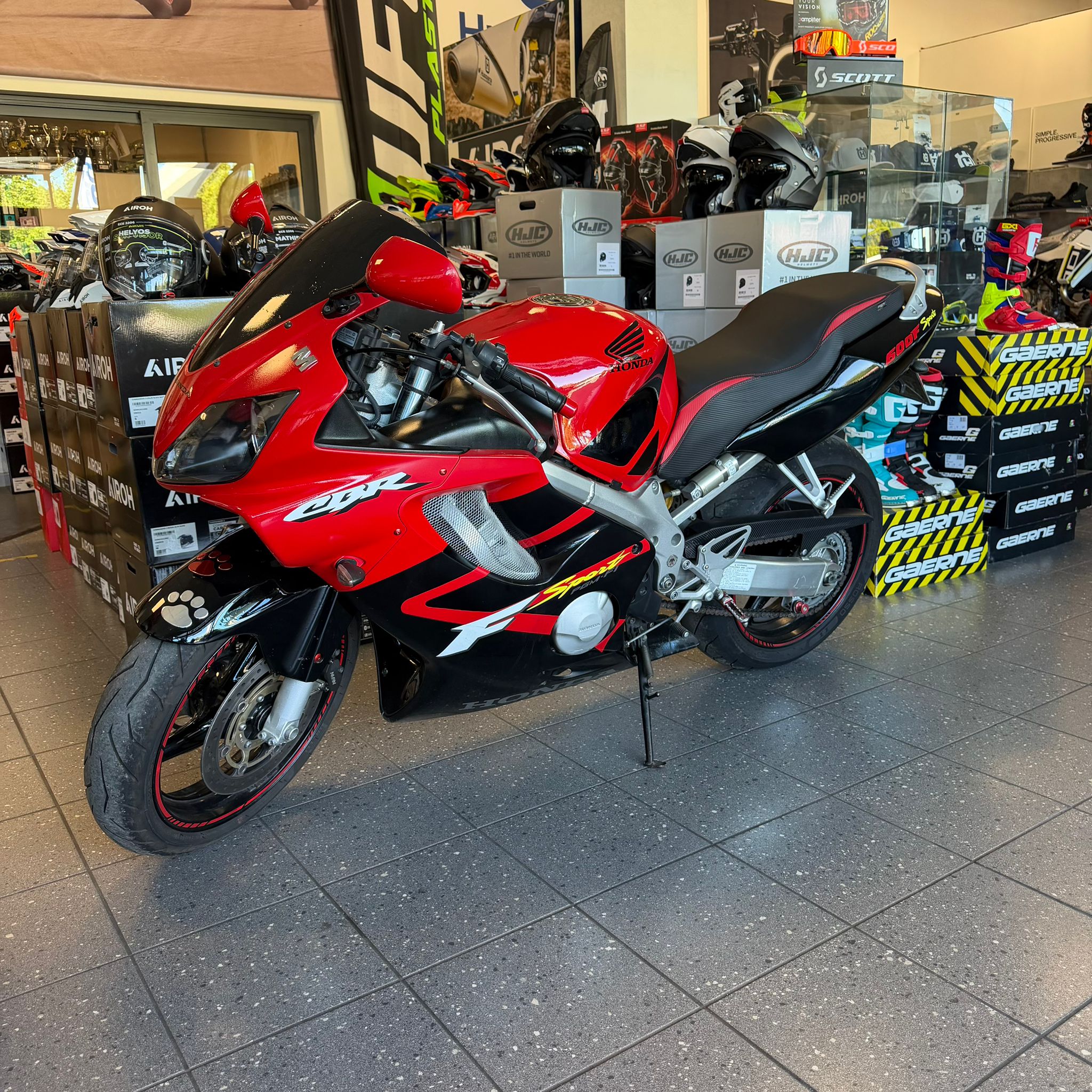HONDA CBR 600 F