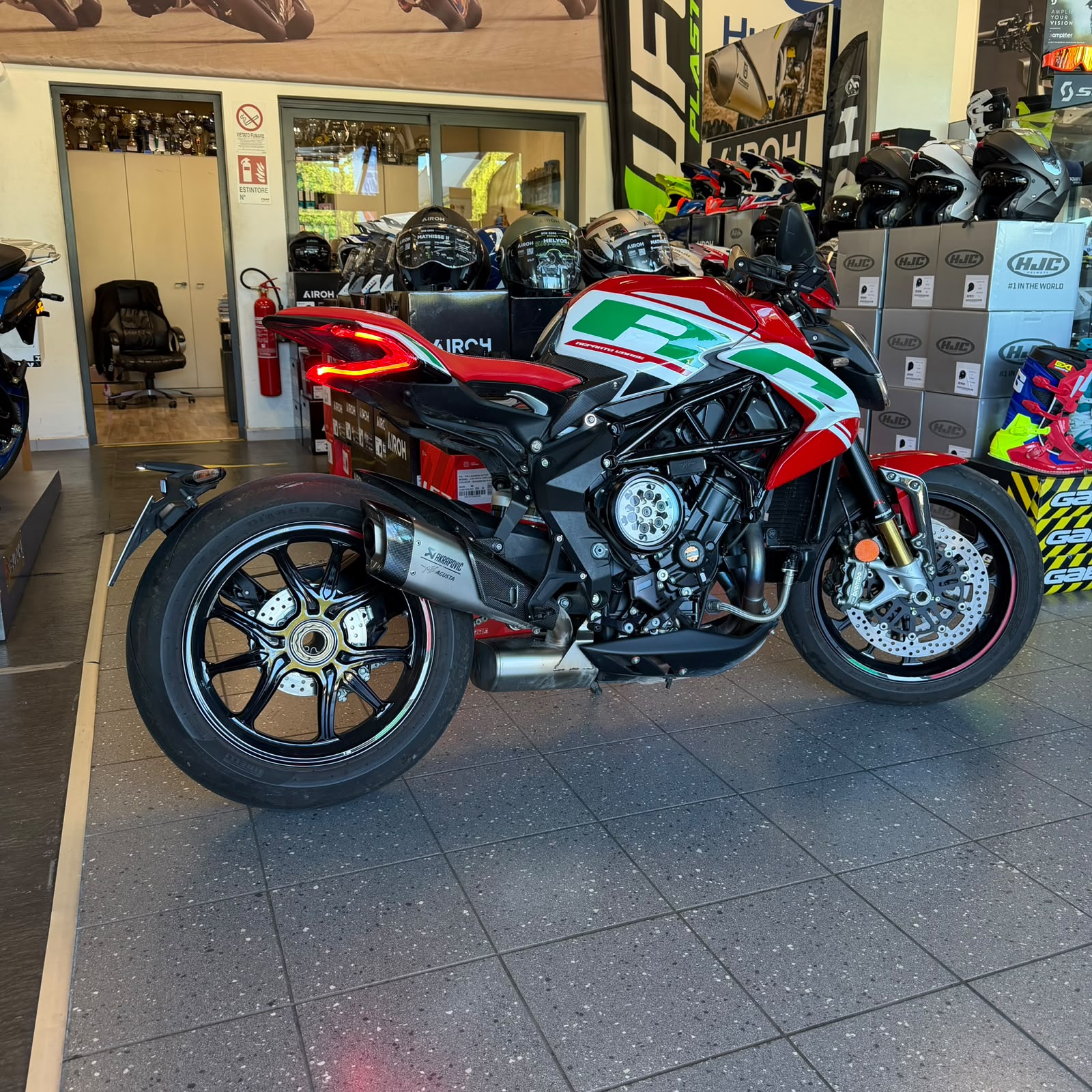 MV AGUSTA DRAGSTER RR